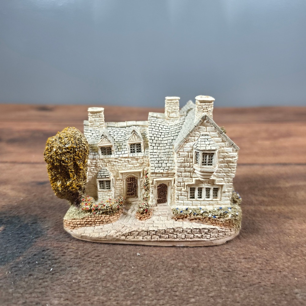 Lilliput Lane Moreton Manor Miniature Home Cream Excellent English Cottage
